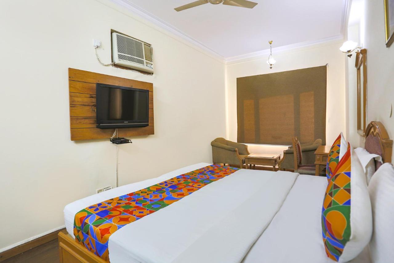 Fabhotel Altus Gurgaon Exterior foto